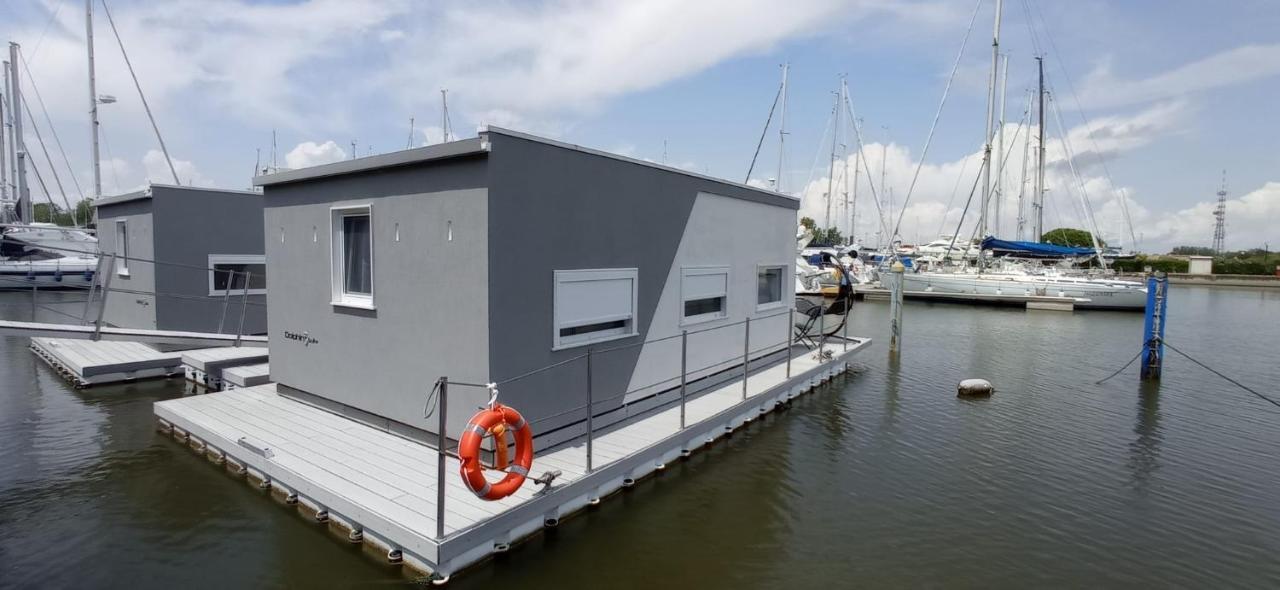 Marina Degli Estensi Floating Resort Llido Degli Estensi Exteriör bild