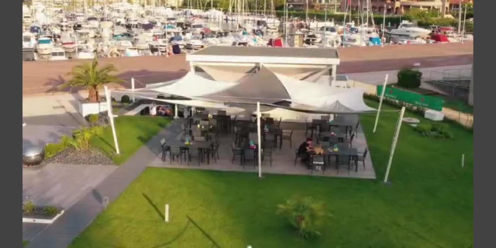 Marina Degli Estensi Floating Resort Llido Degli Estensi Exteriör bild